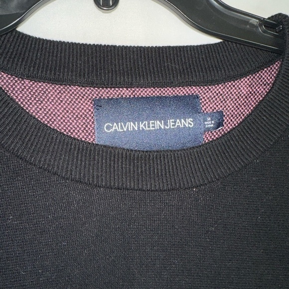 Calvin Klein Jeans Crewneck Top - Picture 3 of 6